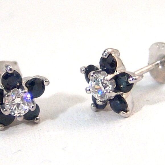 Genuine Sapphire Sterling Silver Stud Earrings Anti-tarnish Flower Design - Picture 2 of 8